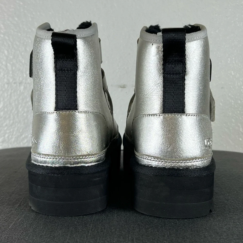 UGG Women’s Neumel Platform Leather Boots Womens Metallic Size 6
